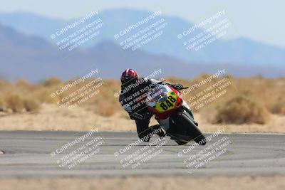media/Mar-21-2025-CVMA Friday Practice (Fri) [[30cd4fe323]]/5-Racer 4/Session 4 (Turn 16)/